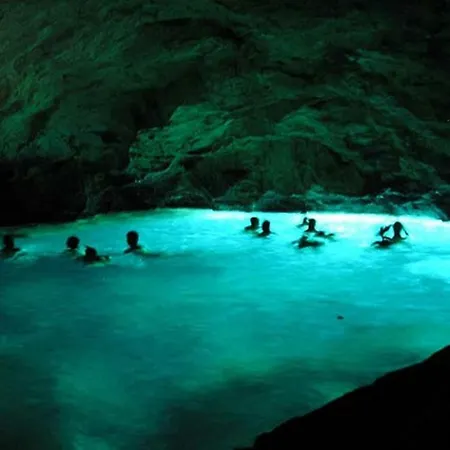 Alpstuga Blu Sul Mare E Swimming Pool Tricase