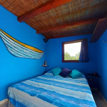 Chalet Blu Sul Mare E Swimming Pool Tricase